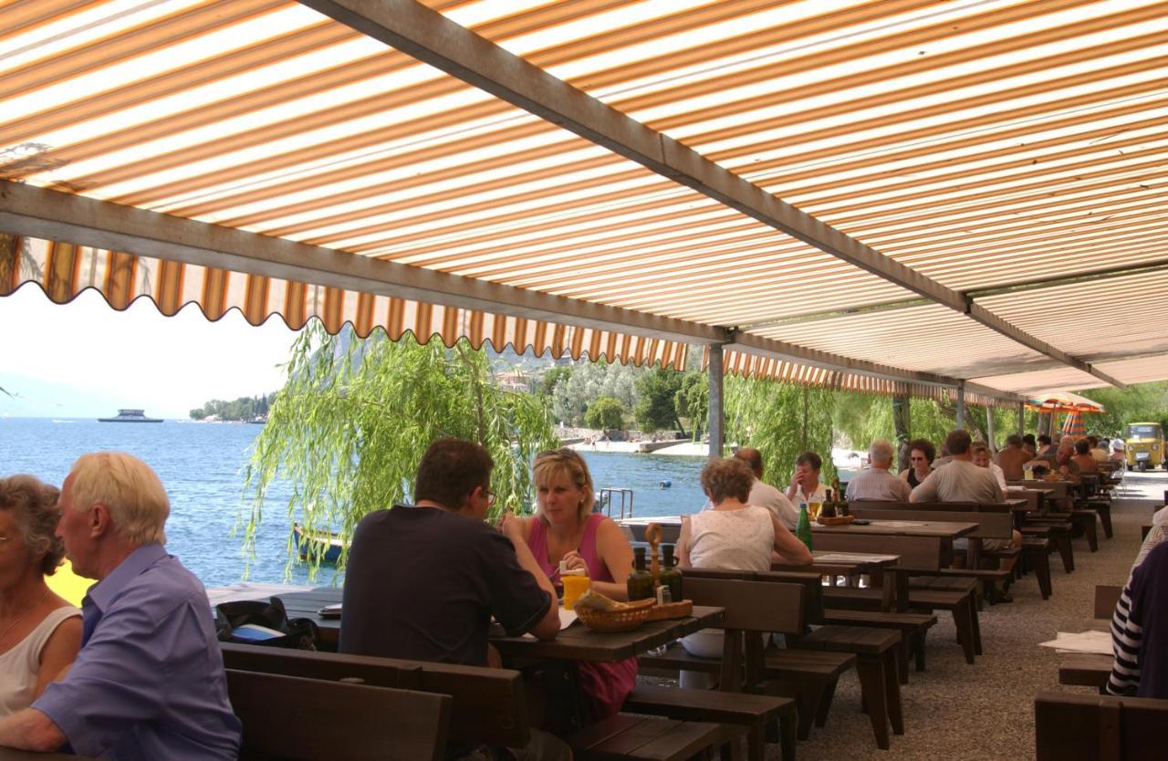 Hotel Astor Limone sul Garda Exteriör bild