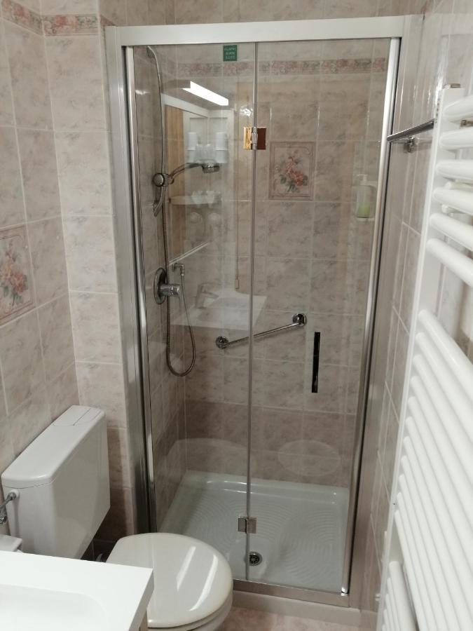 Hotel Astor Limone sul Garda Exteriör bild