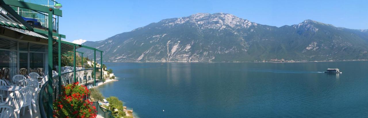 Hotel Astor Limone sul Garda Exteriör bild