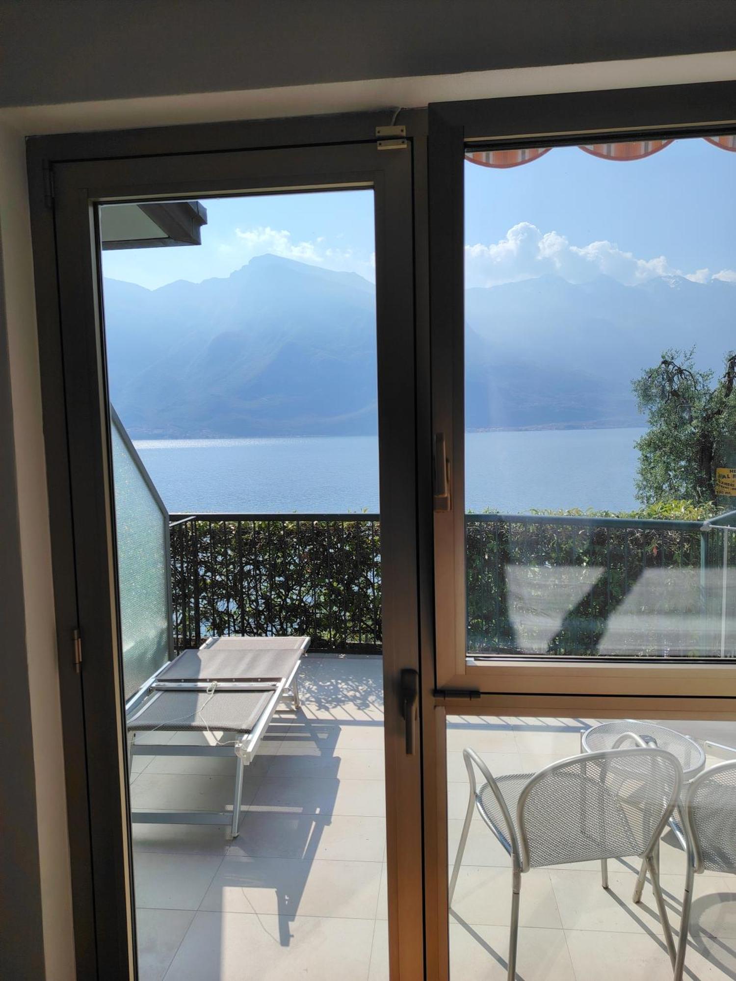 Hotel Astor Limone sul Garda Exteriör bild